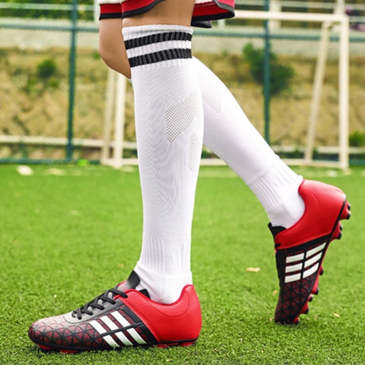 Comfortable and Lightweight PU Soccer Shoes for Children & Adult, 31, 32, 33, 34, 35, 36, 37, 38, 39, 40, 41, 42, 43 - Image 6