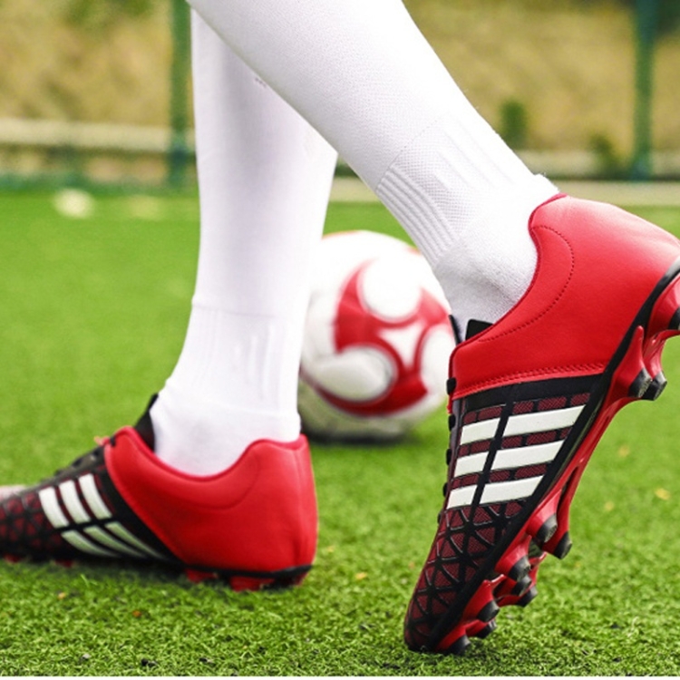 Comfortable and Lightweight PU Soccer Shoes for Children & Adult, 31, 32, 33, 34, 35, 36, 37, 38, 39, 40, 41, 42, 43 - Image 7